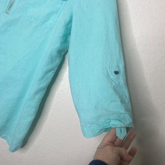 Emily Daniels Linen Blend Top Womens Size M Aqua Blue Roll Tab Sleeves Coastal B - Picture 3 of 13